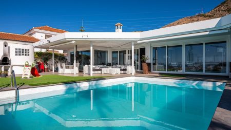 Smart home renovation projects that pay off