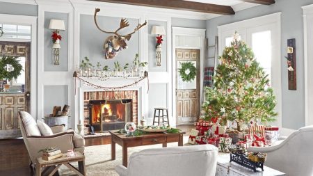 Christmas Tree Decorating Secrets from Interior Designers