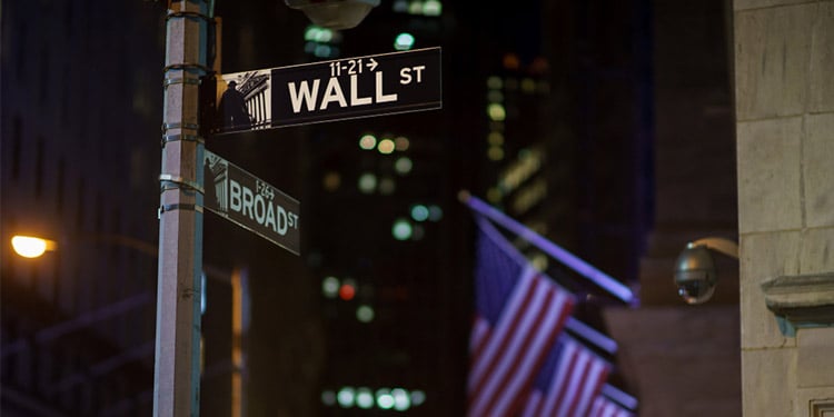 Lark Bancorp Receives ‘Buy’ Rating and Shows Stock Value Range