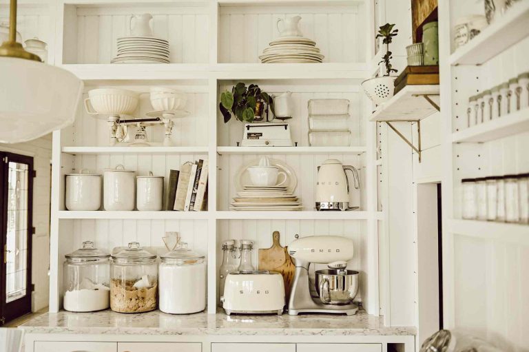 26 DIY Makeover Ideas for Redoing Kitchen Cabinets