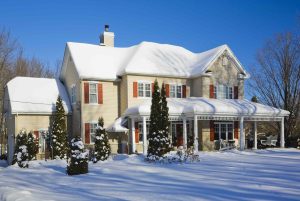 7 Things Pro Contractors Always Do to Their Homes Before Winter