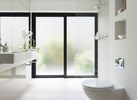 We Asked Contractors What All Timeless Bathroom Remodels Have in Common—And It's Surprisingly Simple
